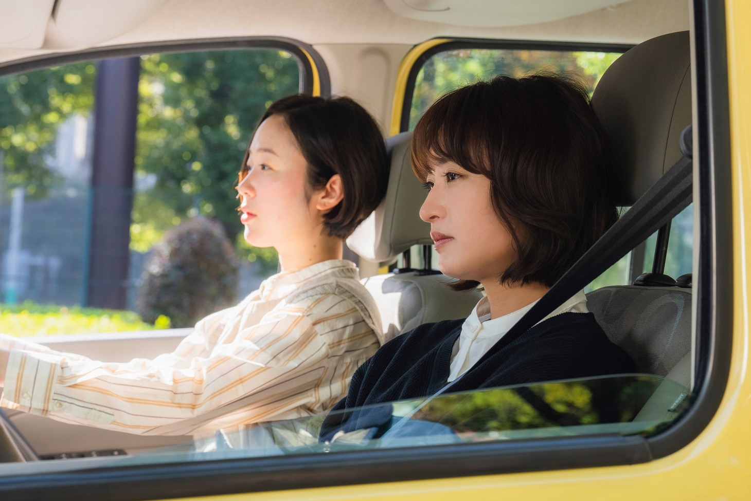 「ほつれる」場面写真