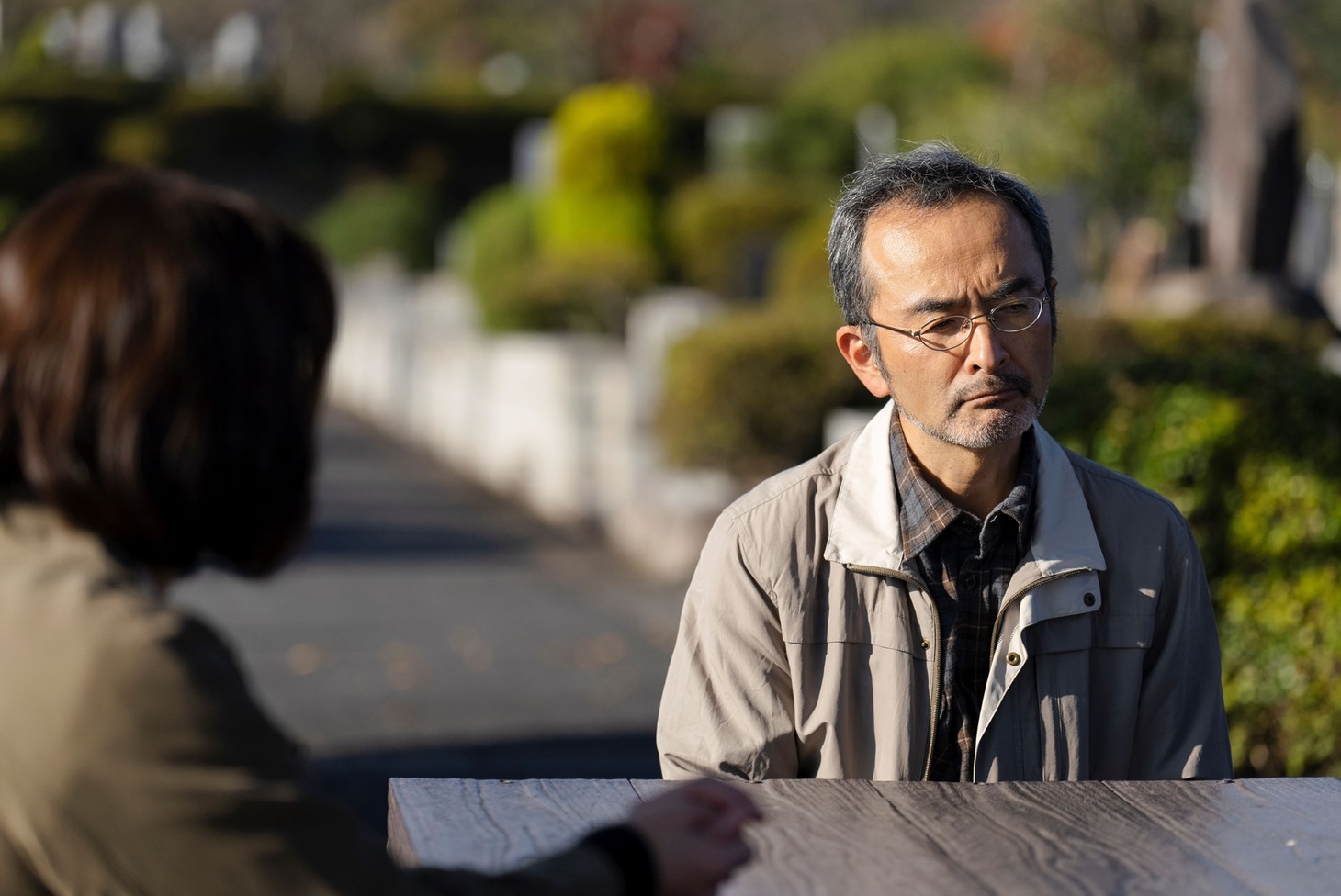 「ほつれる」場面写真