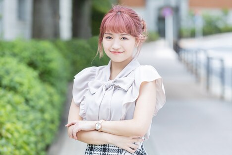 相原るなを演じる大原優乃。