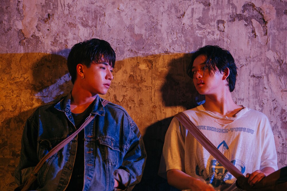 映画「卒業 ～Tell the World I Love You～」新写真、出会うはずなかった2人が見つめ合う