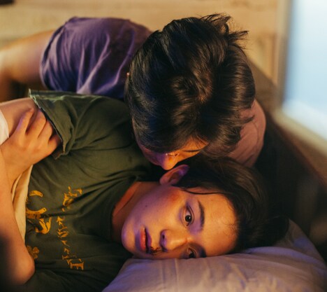 「卒業 ～Tell the World I Love You～」場面写真