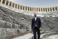 「オペレーション・フォーチュン」場面写真