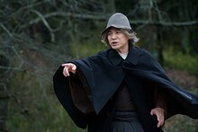 吉岡秀隆演じる金田一耕助。