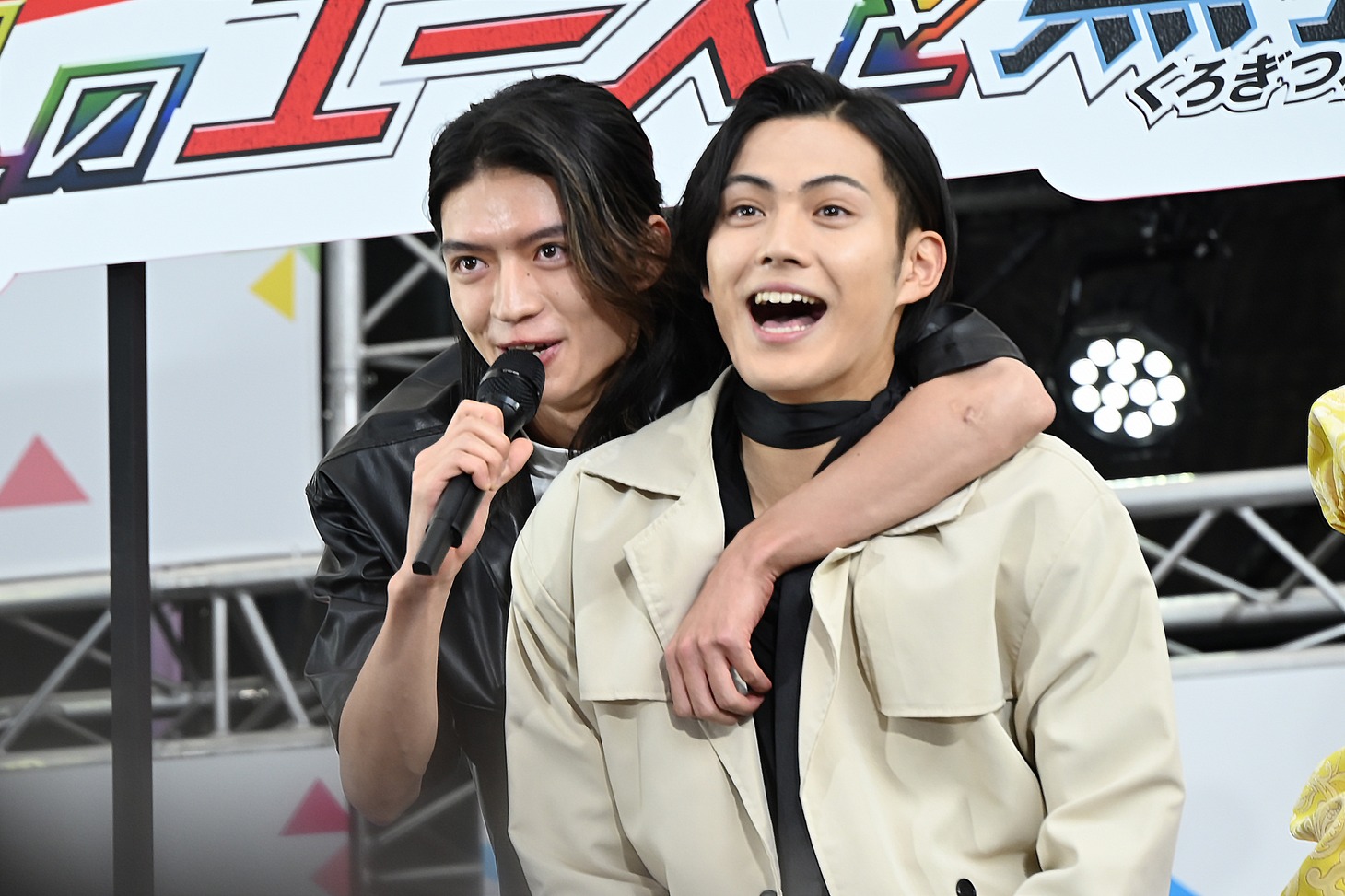 左から杢代和人、簡秀吉。