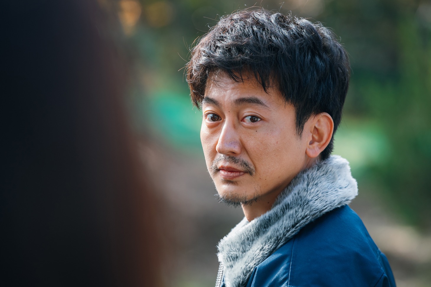 田中良介役の木口健太。