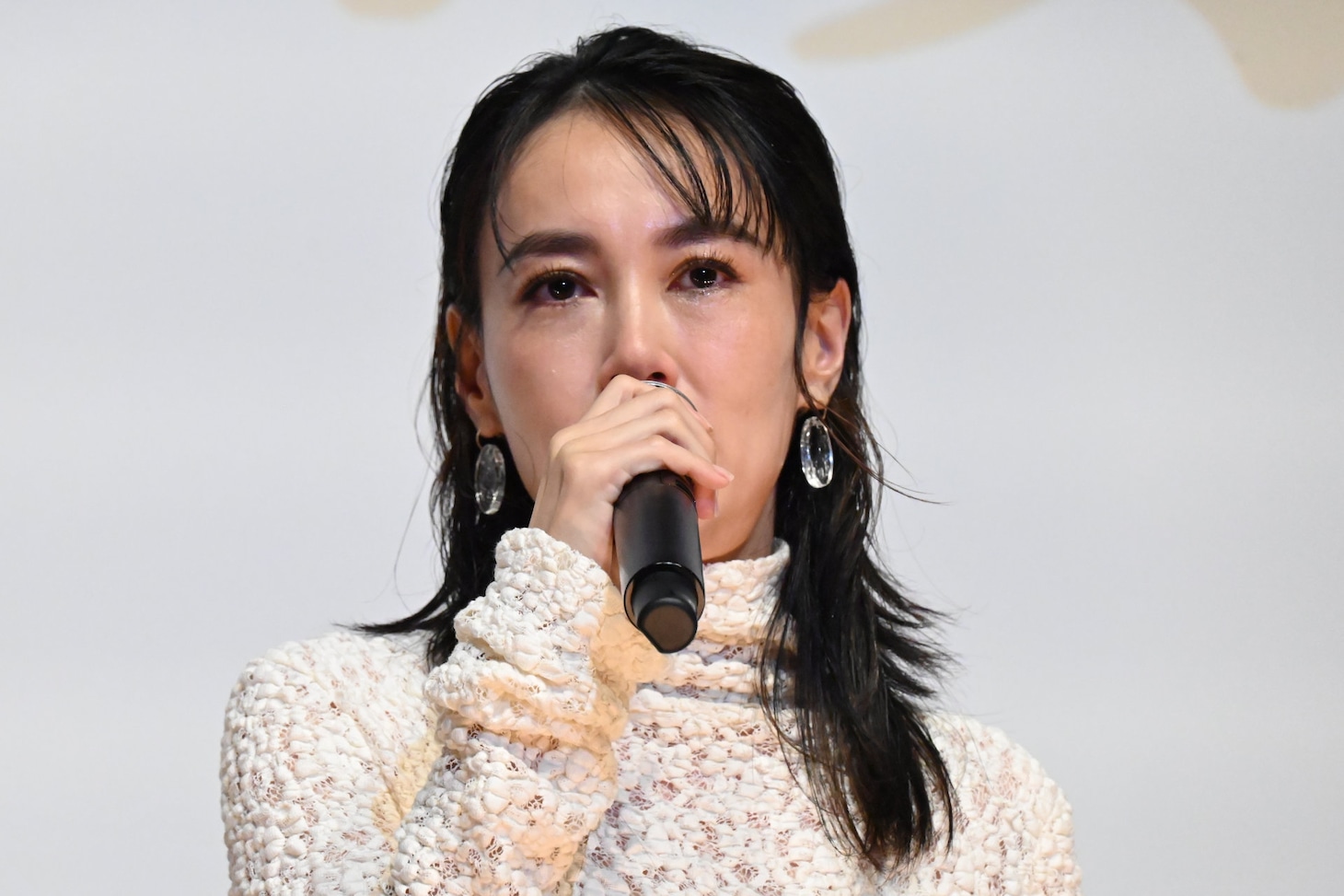 菊地凛子