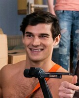 ポール・フォーマン演じるステファン。