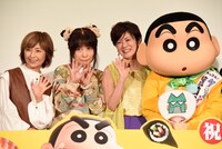 左からこおろぎさとみ、ならはしみき、小林由美子、野原しんのすけ。