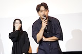 「誤解ですよ」とマスコミに呼びかける青柳翔。
