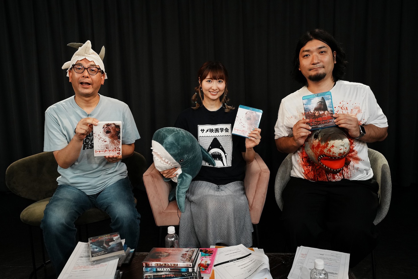 左から中野ダンキチ、戸松遥、サメ映画ルーキー。