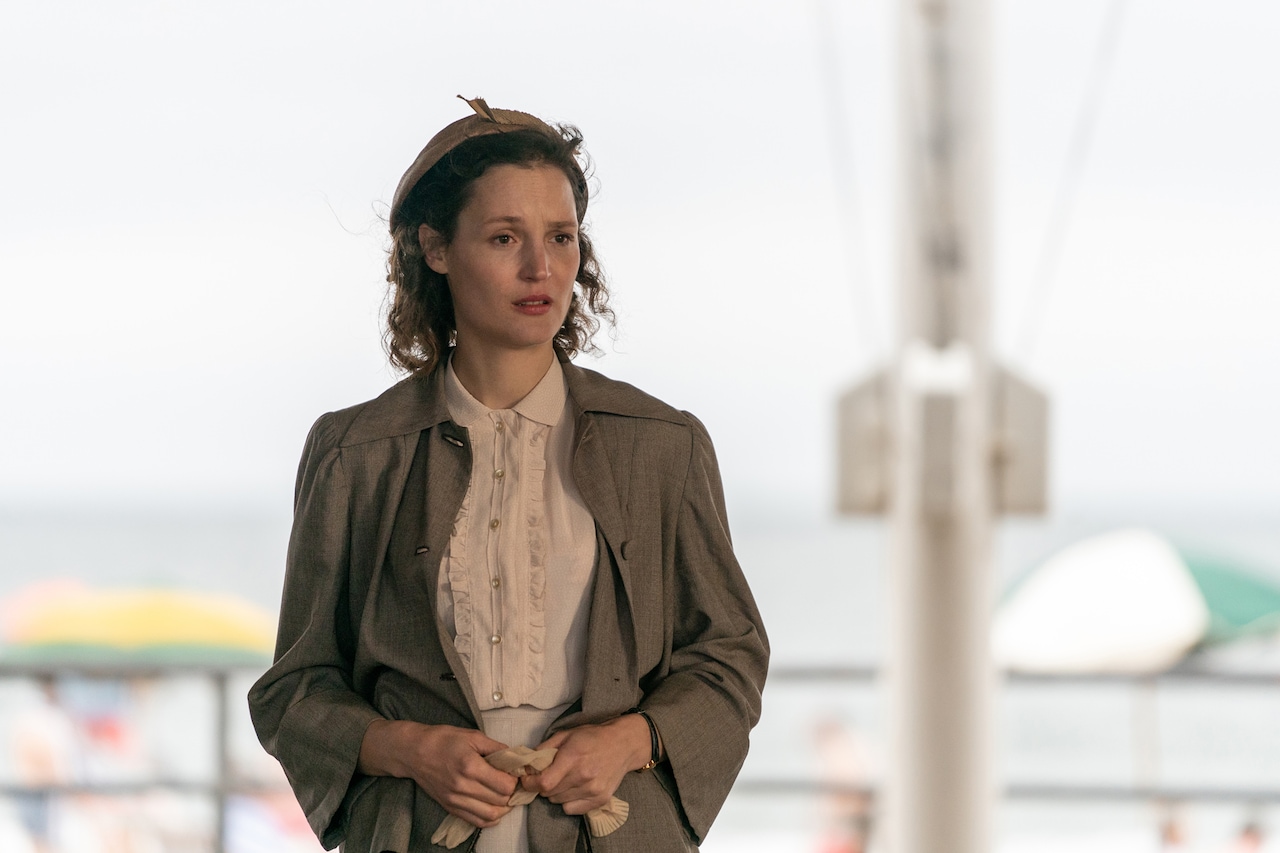 最高の恋物語は最悪な時代が舞台、V・クリープスが「アウシュヴィッツの生還者」語る