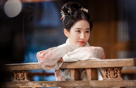 中国ドラマ「夢華録(むかろく)」より、リウ・イーフェイ演じる趙盼児。