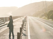 「道で拾った女」場面写真