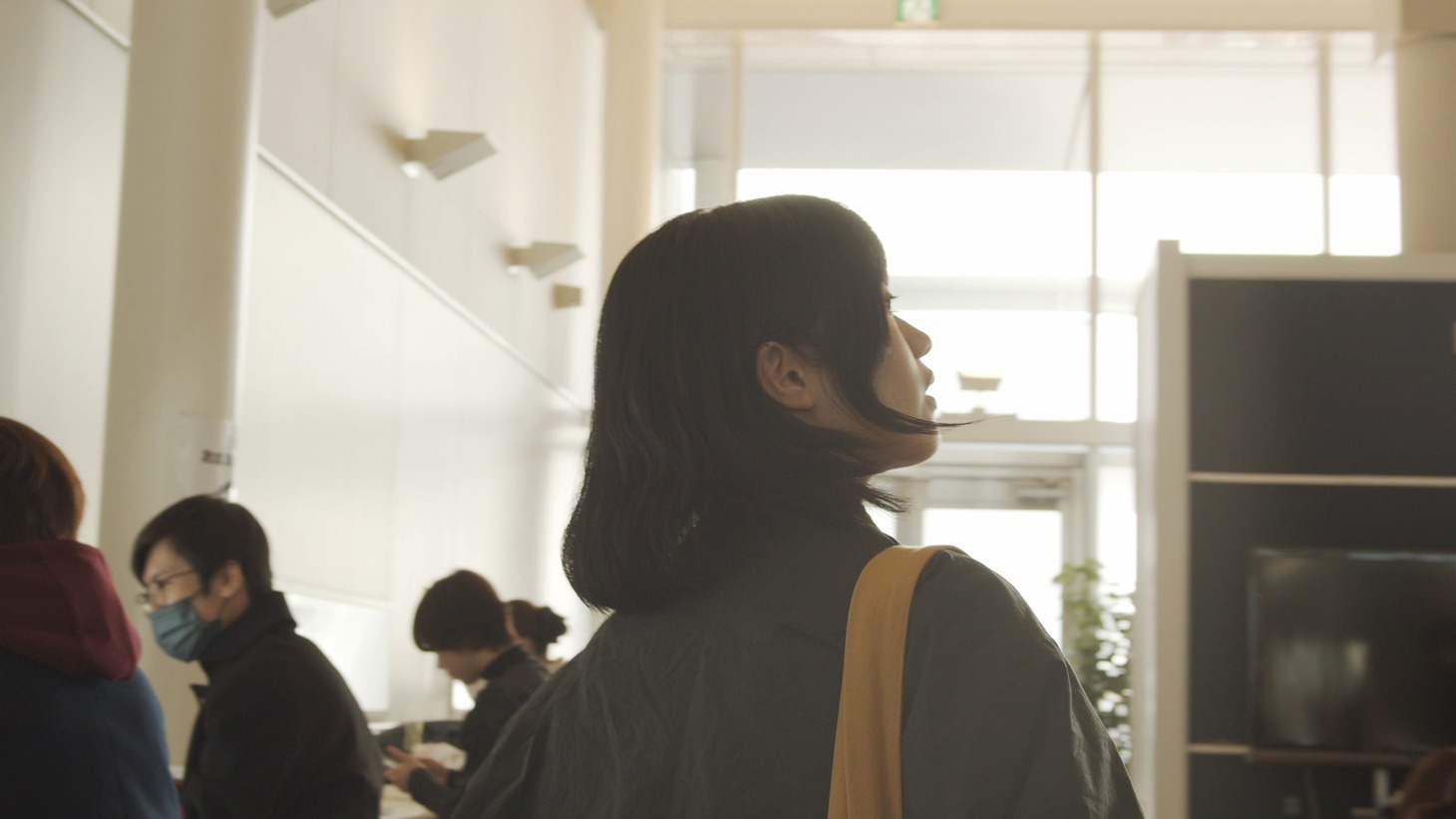 「まだ君を知らない」場面写真