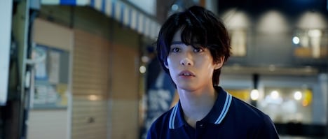 「かかってこいよ世界」場面写真