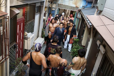 DRAGONGATE所属選手たちの登場シーン。