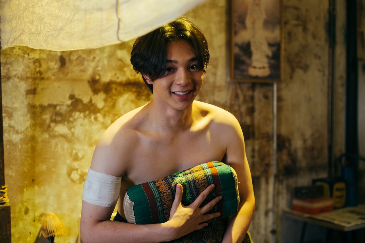 バースが「卒業 ～Tell the World I Love You～」語るインタビュー映像解禁