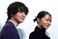 左からゆうたろう、莉子。