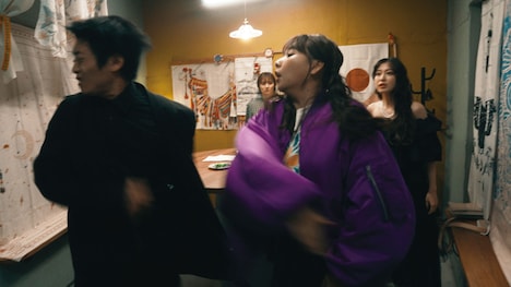 「退屈なエンドロール」場面写真