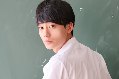 井上祐貴演じる悠馬。