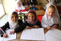 「鉛筆と銃 長倉洋海の眸」場面写真