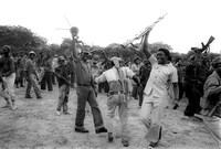 「鉛筆と銃 長倉洋海の眸」場面写真