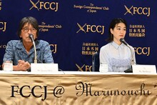 左から森達也、木竜麻生。