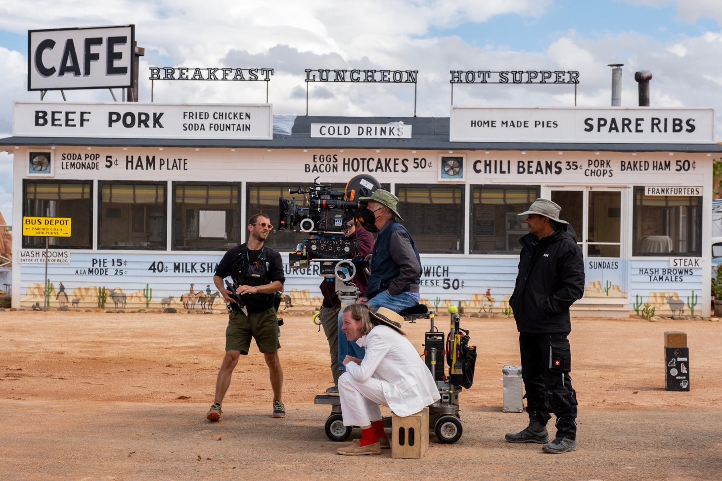 「アステロイド・シティ」メイキング写真 (c)2022 Pop. 87 Productions LLC