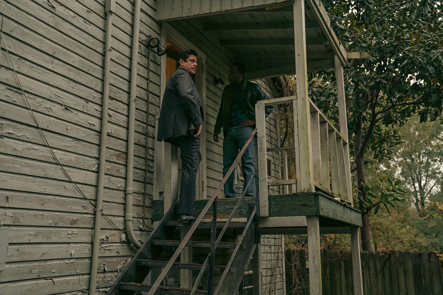 「レプタイル －蜥蜴－」場面写真 (c)Daniel McFadden / Netflix