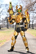 仮面ライダーギャレンが本編未登場のキングフォームに、「アウトサイダーズep.4」で