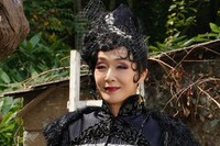 「赤ずきん、旅の途中で死体と出会う。」場面写真