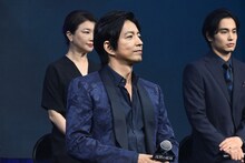 大沢たかお（手前）