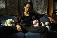 「生きない」場面写真