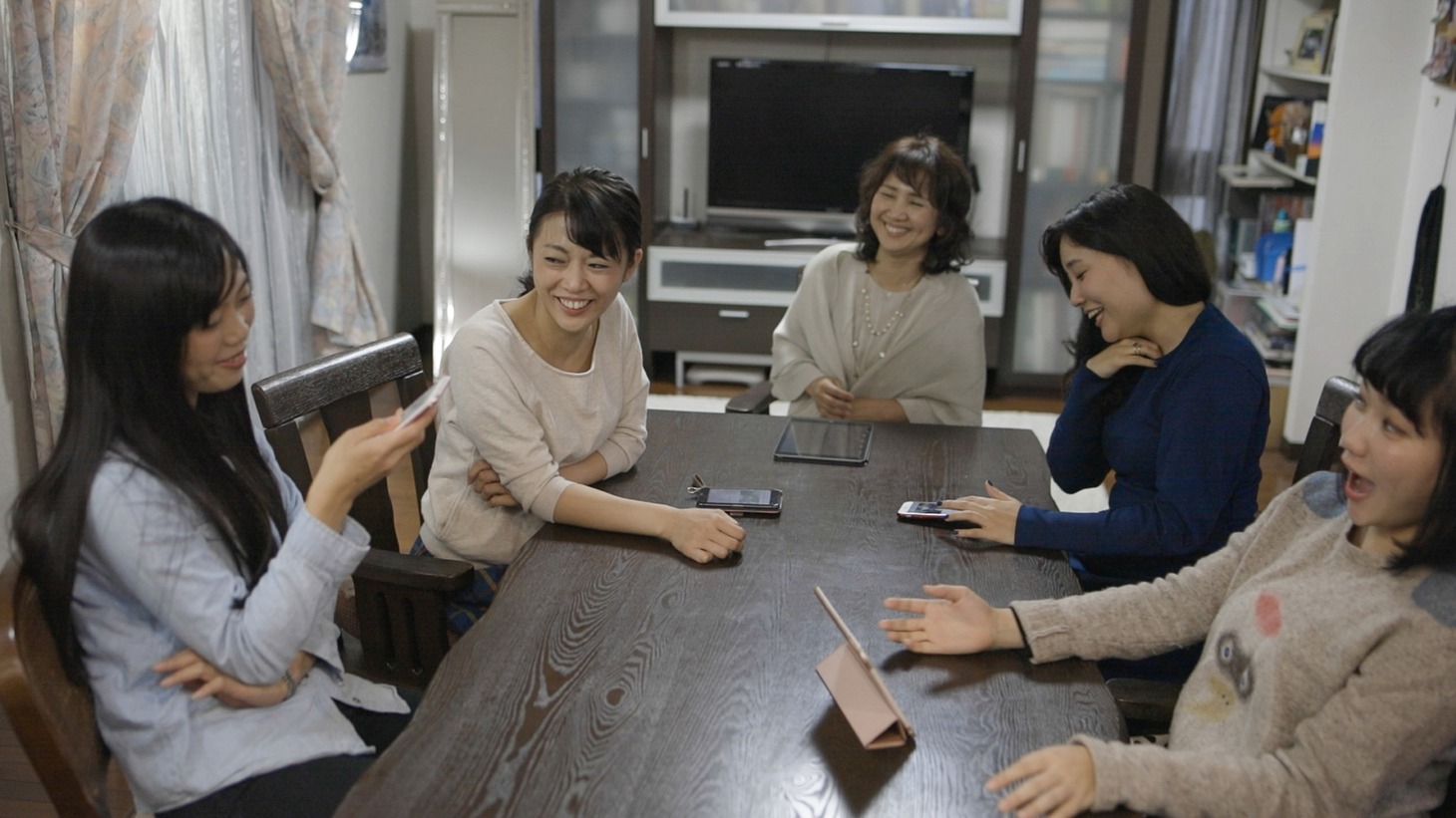 「女の仕事」場面写真