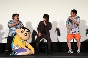 左から鈴木もぐら、森川智之、山口隆と野原しんのすけ（手前）。