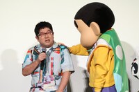 左から山口隆、野原しんのすけ。