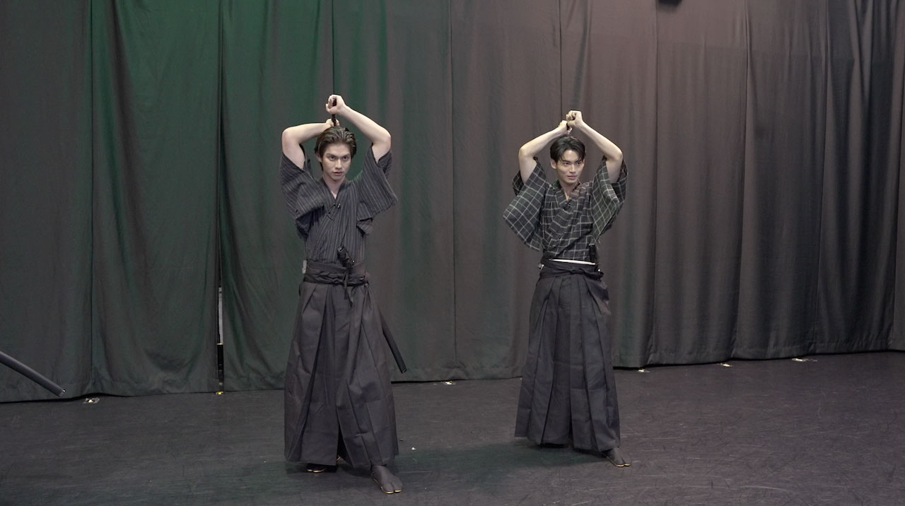 「Bright & Win Samurai Sword」より。