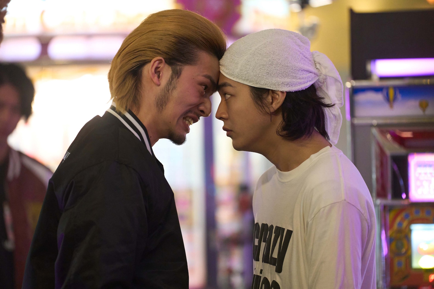 「OUT」場面写真