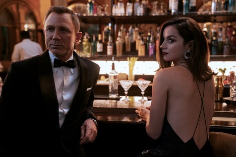 「007／ノー・タイム・トゥ・ダイ」場面写真 NO TIME TO DIE (c) 2021 DANJAQ, LLC AND METRO-GOLDWYN-MAYER STUDIOS INC.