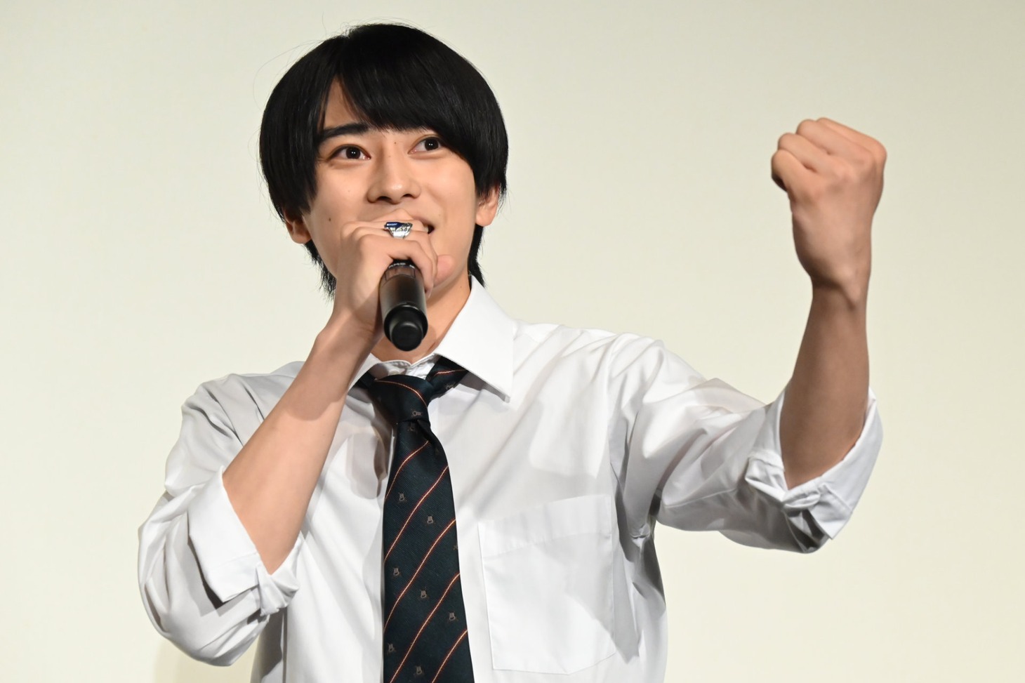 本島純政