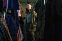 土居志央梨演じる辰巳加奈子。