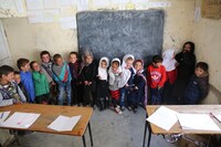 「鉛筆と銃 長倉洋海の眸」新場面写真