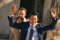 「極限境界線 救出までの18日間」場面写真