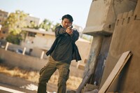 「極限境界線 救出までの18日間」場面写真