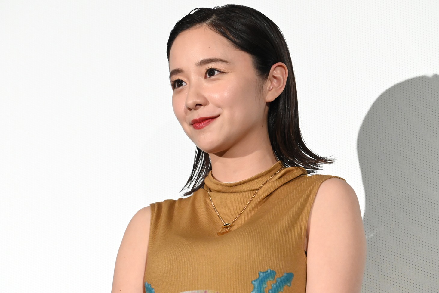 堀田真由