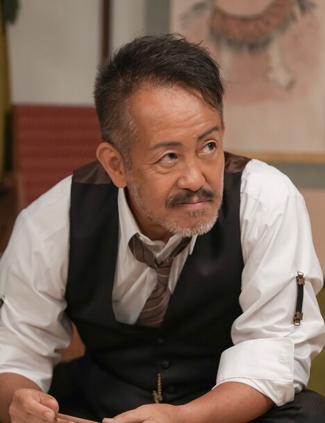 宮本亞門演じる藤村薫。