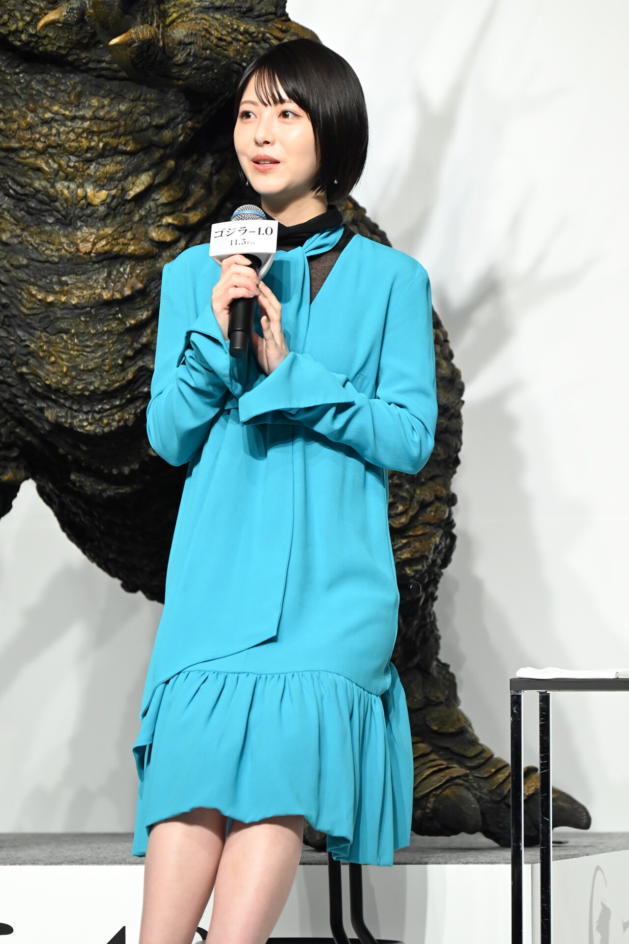 浜辺美波 - 「ゴジラ-1.0」は体感する映画、神木隆之介・浜辺