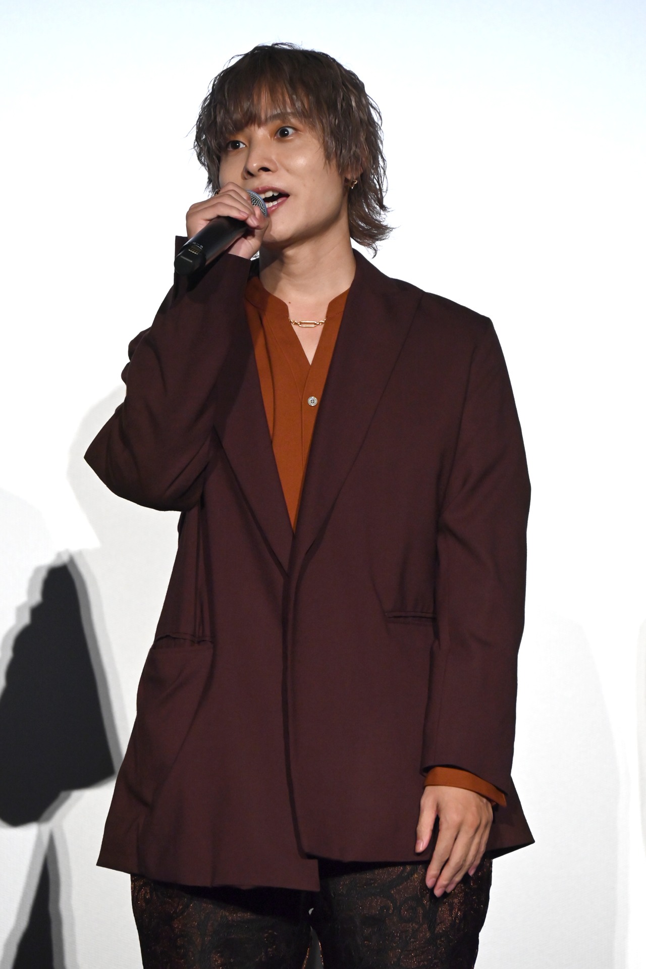 岡本信彦