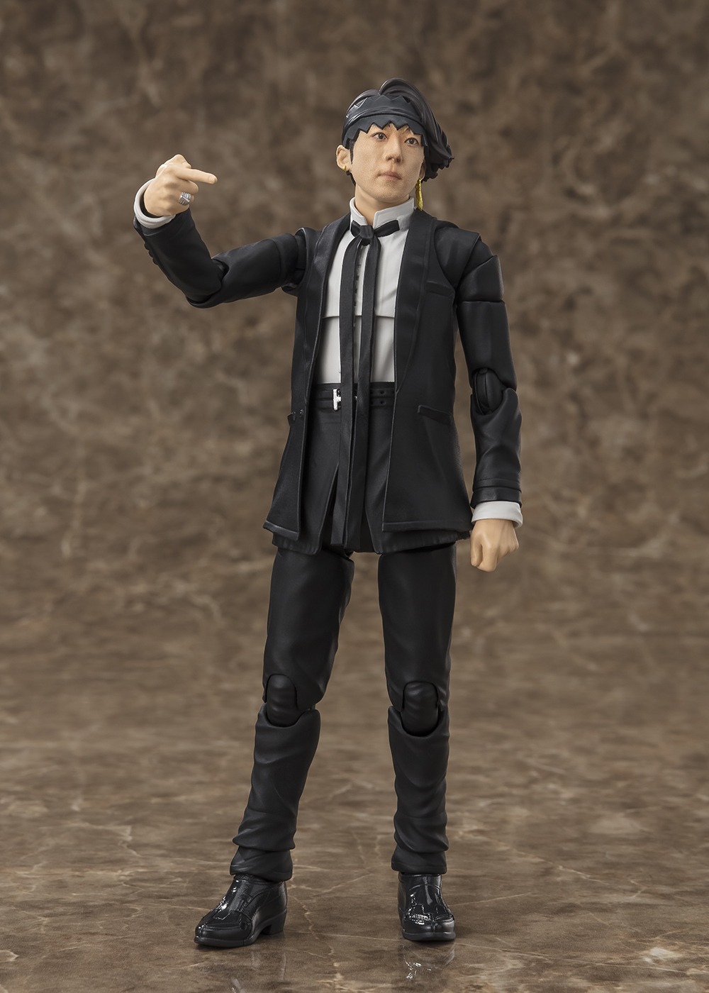 S.H.Figuarts 岸辺露伴（映画『岸辺露伴 ルーヴルへ行く』）商品イメージ