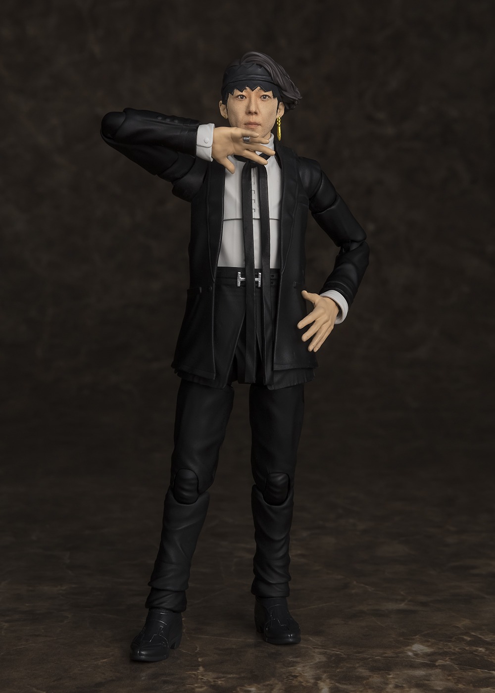 S.H.Figuarts 岸辺露伴（映画『岸辺露伴 ルーヴルへ行く』）商品イメージ